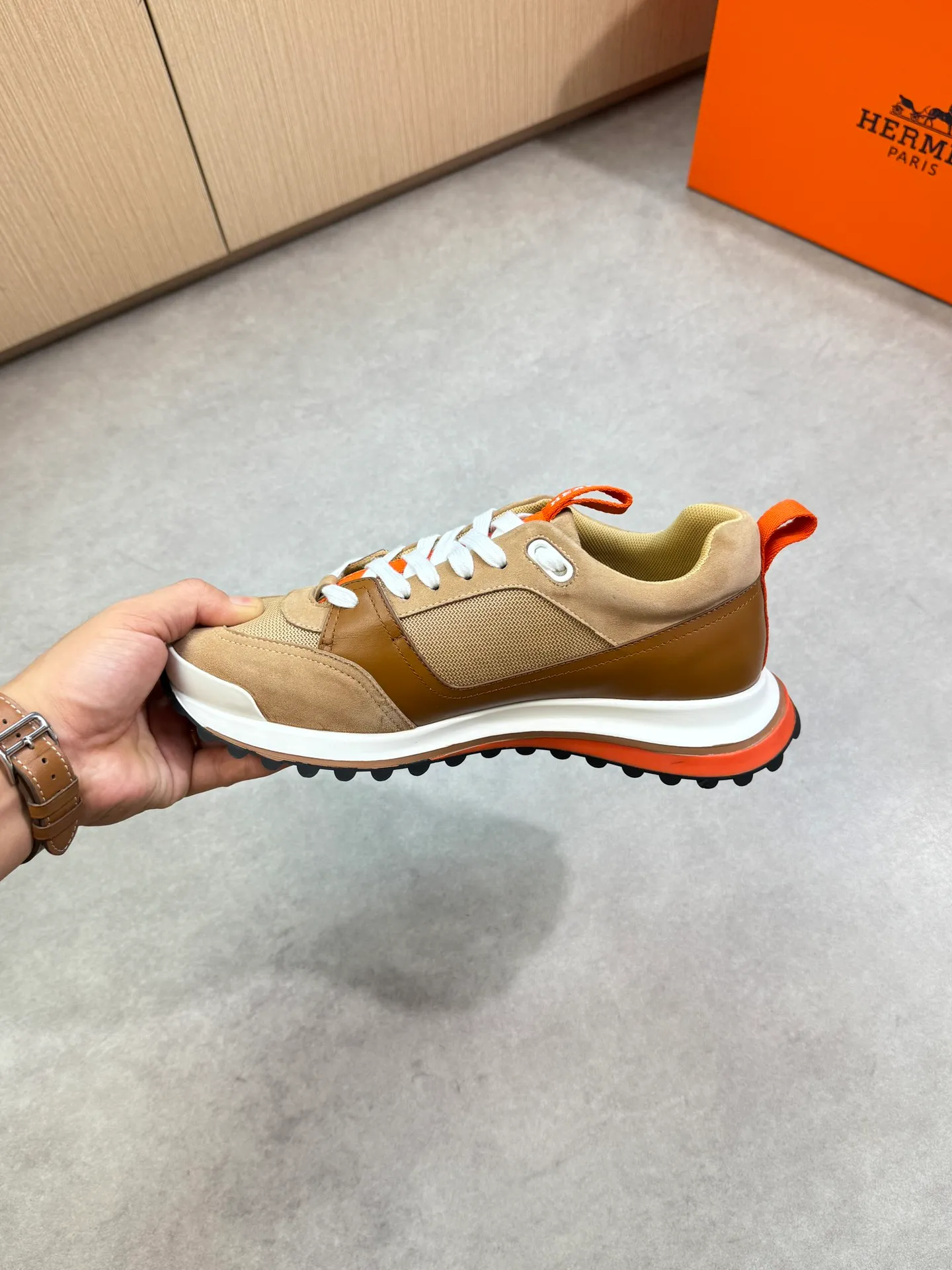 Men's shoes 💰700 [HERMES] Hermès - High-end quality original order·Casual sports shoes - Upper: 🔝Nappa calfskin, suede sheepskin leather, brand high mercerized canvas, tongue. Heel. Brand logo webbing - Inner: brand canvas, foot pad; water-dyed cowhide - Outsole: ultra-light T men's shoes 💰U foam·rubber; two-color molded outsole -Ultra-high quality control·Fine workmanship: highlighted (high-end·nobility·grade) -Size: 39-44 (38, 45, can be customized)·0118